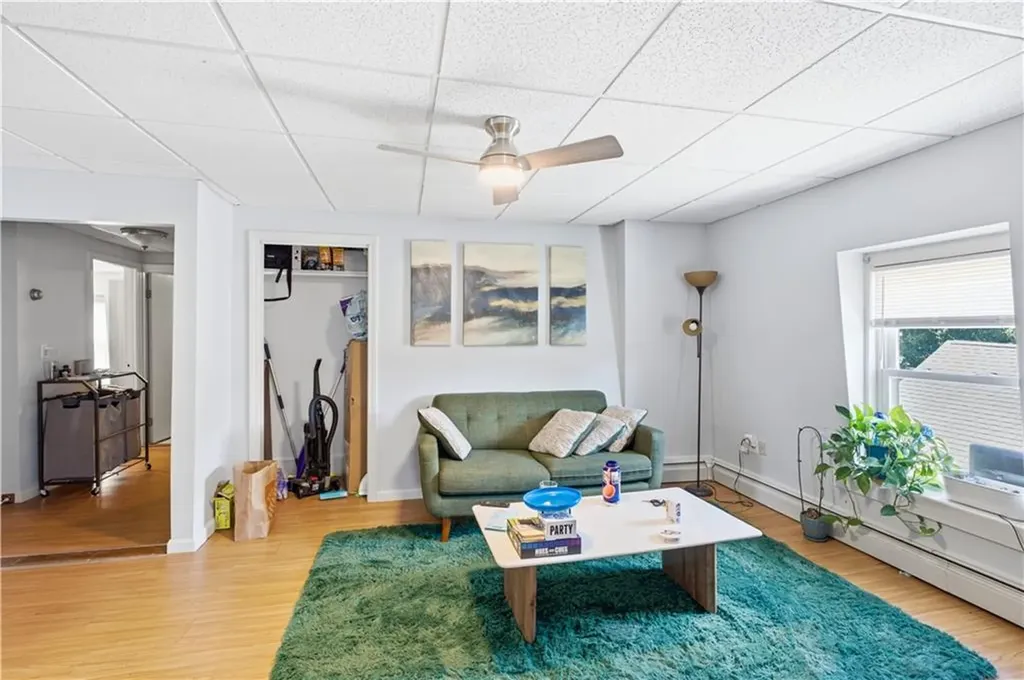 14 16 Garfield Avenue East Providence RI 02916