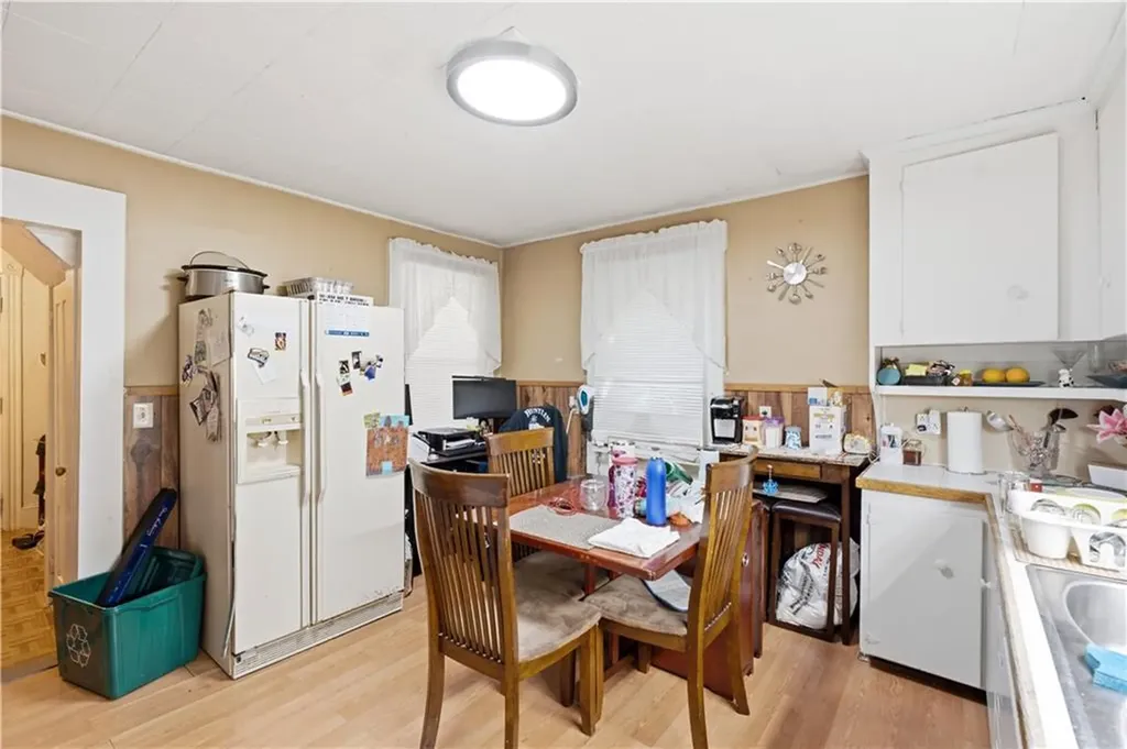 14 16 Garfield Avenue East Providence RI 02916