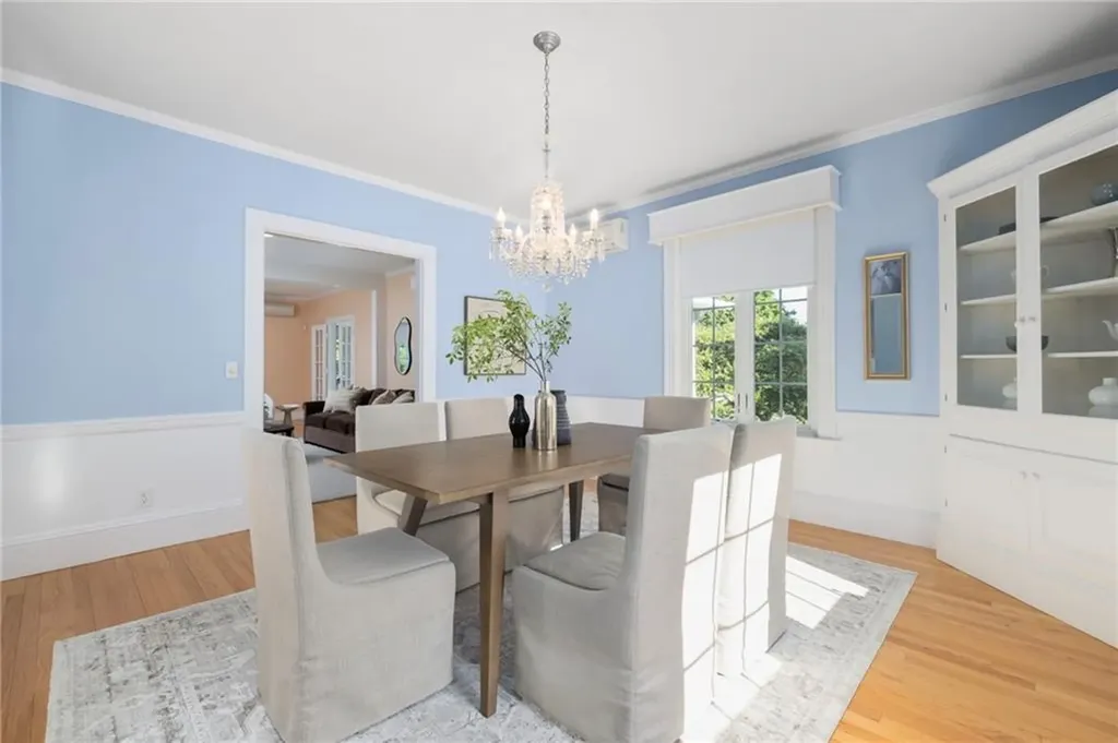 127 Beacon Avenue Warwick RI 02889