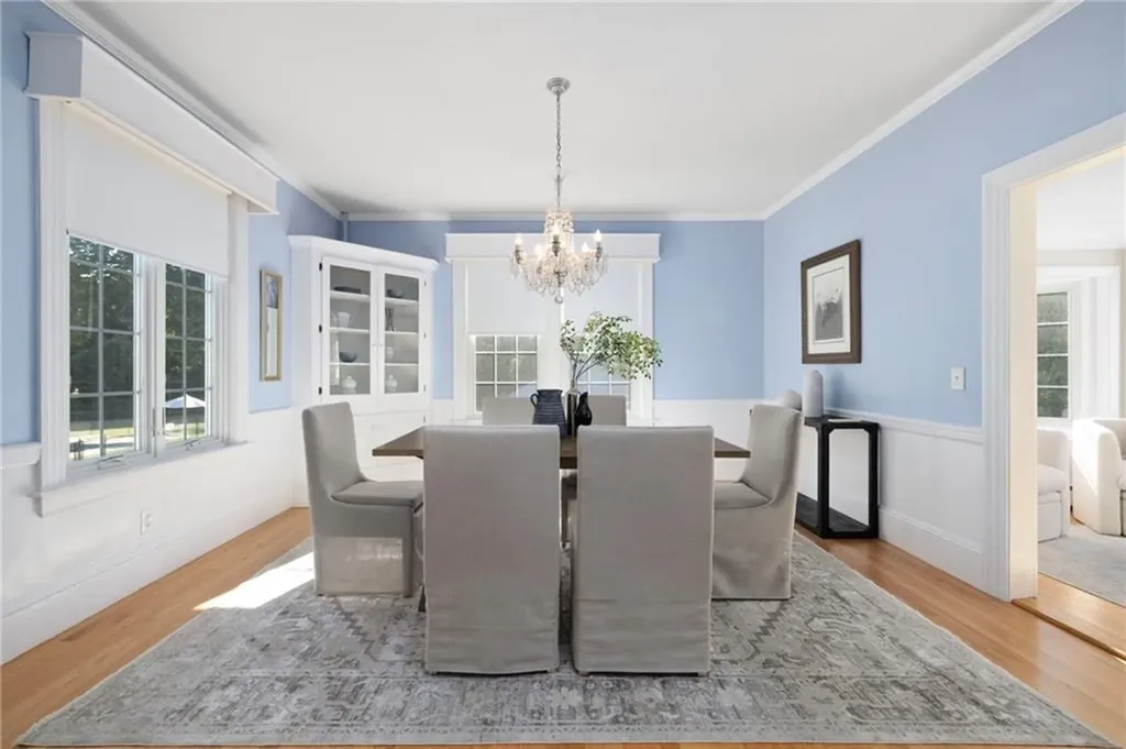 127 Beacon Avenue Warwick RI 02889