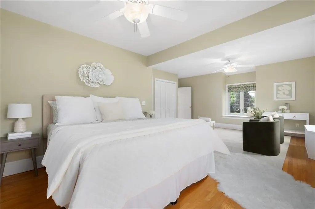 127 Beacon Avenue Warwick RI 02889