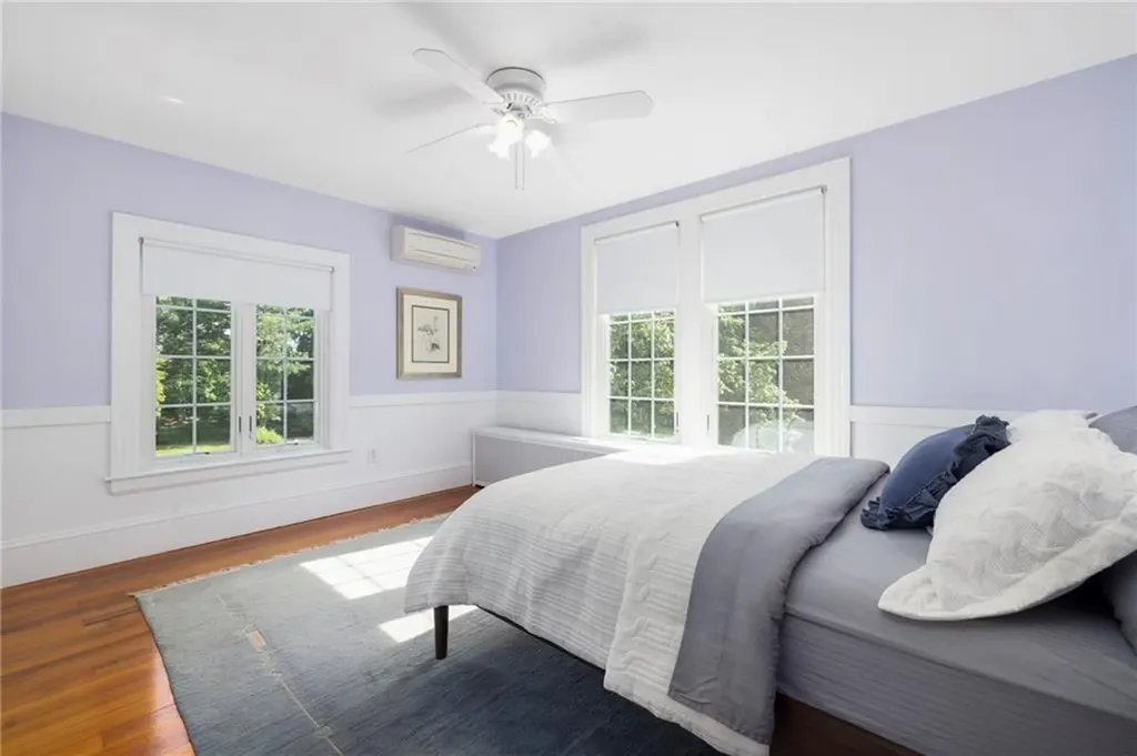 127 Beacon Avenue Warwick RI 02889