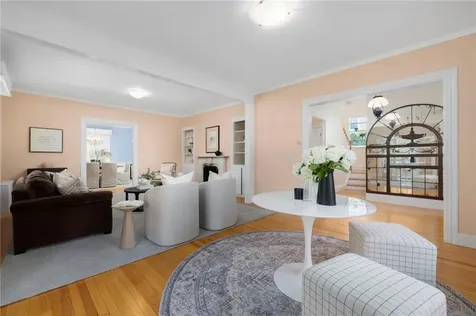 127 Beacon Avenue Warwick RI 02889