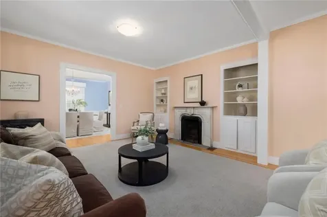 127 Beacon Avenue Warwick RI 02889