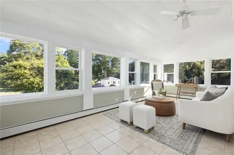 127 Beacon Avenue Warwick RI 02889