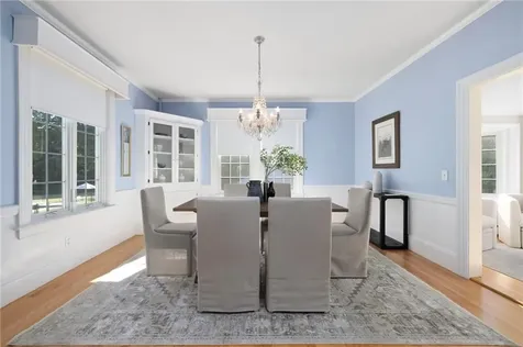 127 Beacon Avenue Warwick RI 02889