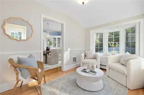 127 Beacon Avenue Warwick RI 02889