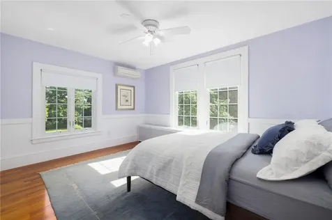 127 Beacon Avenue Warwick RI 02889