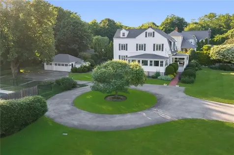 127 Beacon Avenue Warwick RI 02889