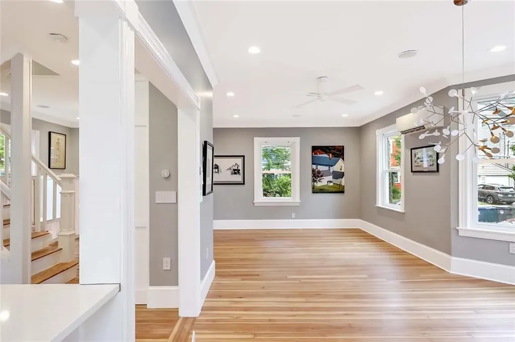 47 Lauriston Street Providence RI 02906