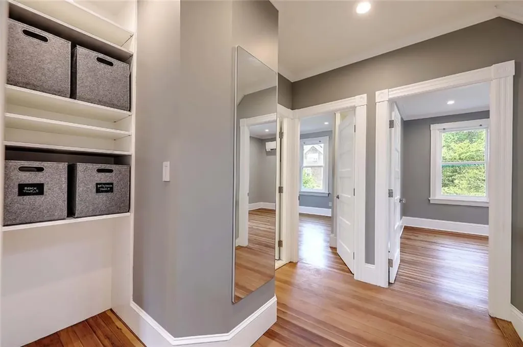 47 Lauriston Street Providence RI 02906
