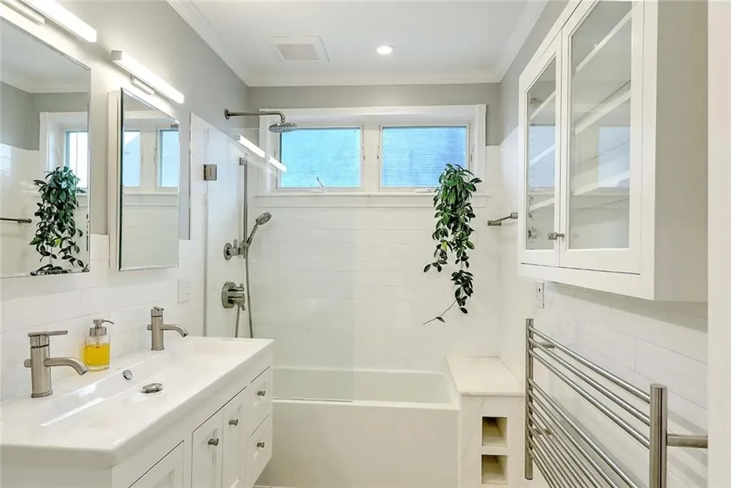 47 Lauriston Street Providence RI 02906