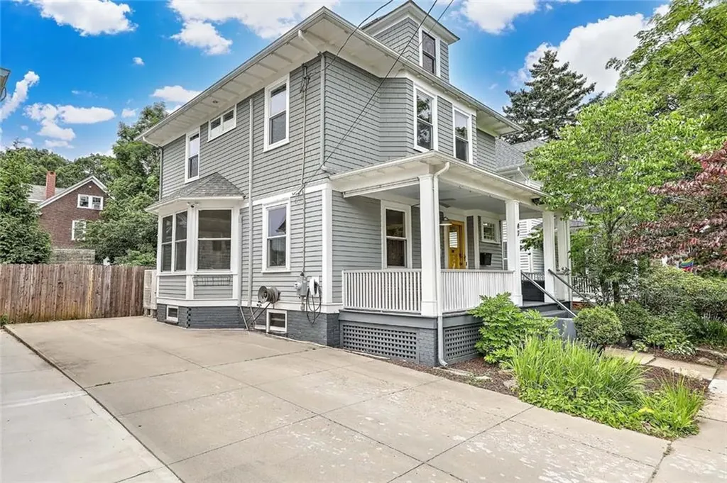 47 Lauriston Street Providence RI 02906