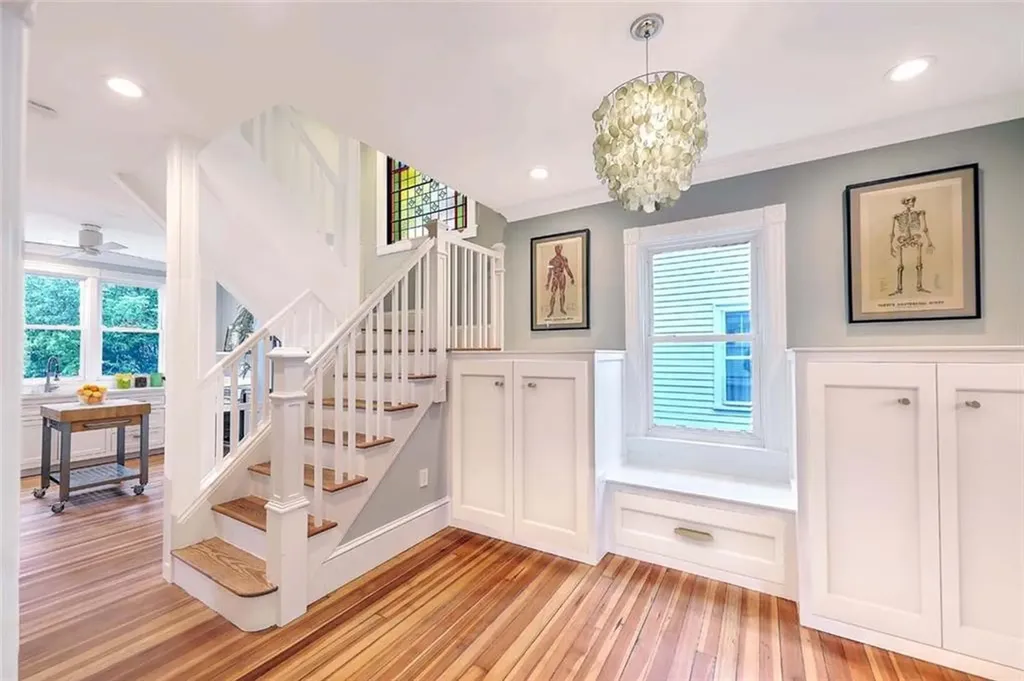 47 Lauriston Street Providence RI 02906