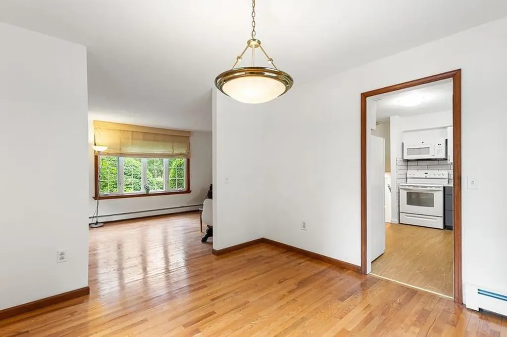 47 Gentian Drive South Kingstown RI 02879