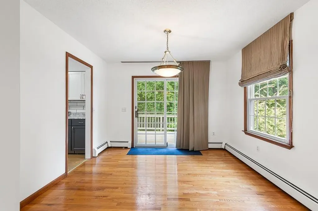 47 Gentian Drive South Kingstown RI 02879