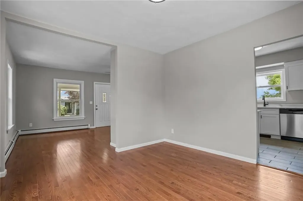 34 Chapin Avenue Warwick RI 02889
