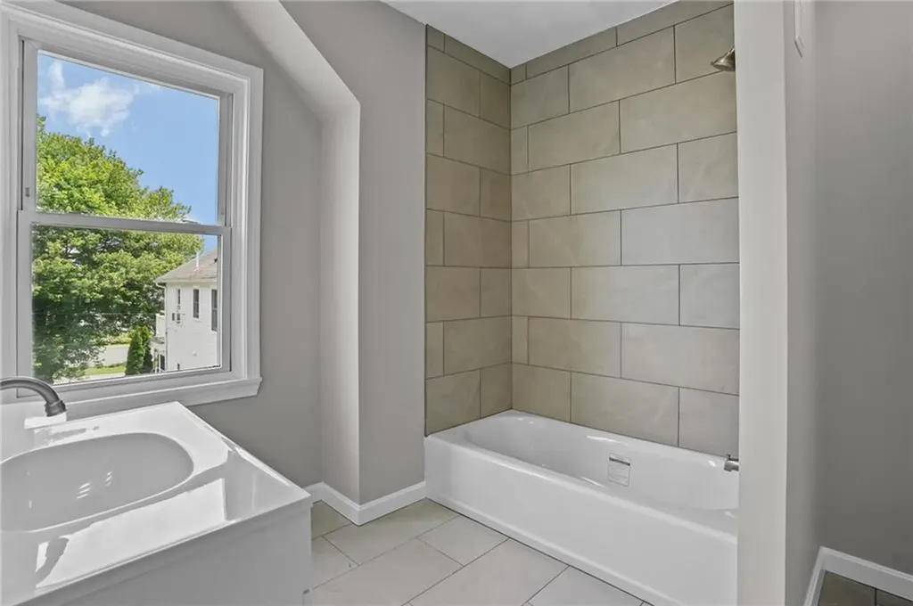 34 Chapin Avenue Warwick RI 02889