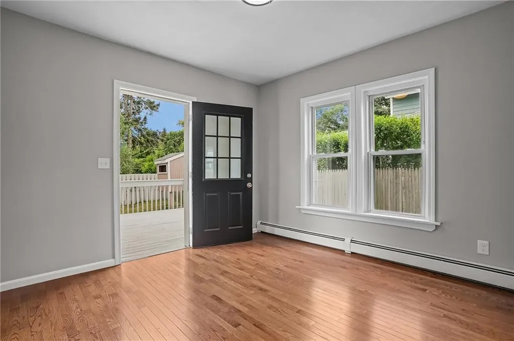 34 Chapin Avenue Warwick RI 02889