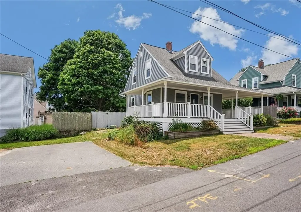 34 Chapin Avenue Warwick RI 02889