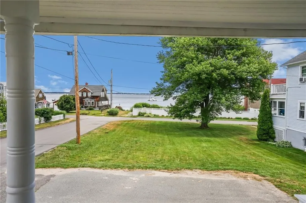34 Chapin Avenue Warwick RI 02889