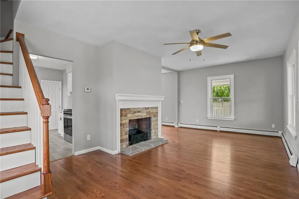 34 Chapin Avenue Warwick RI 02889