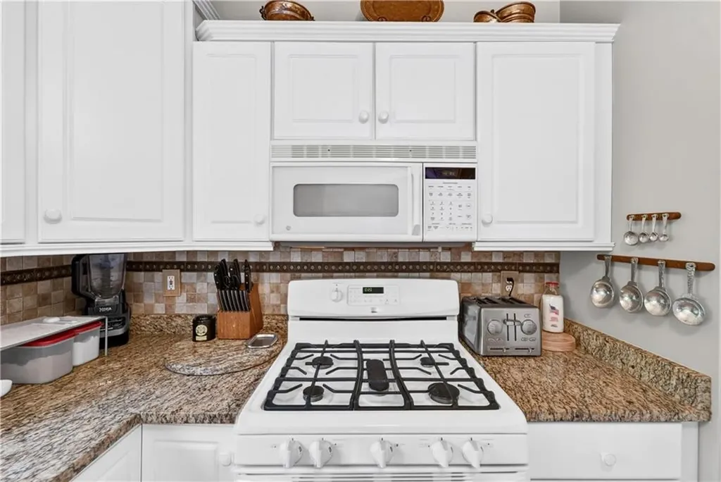 266 Scituate Avenue Cranston RI 02921