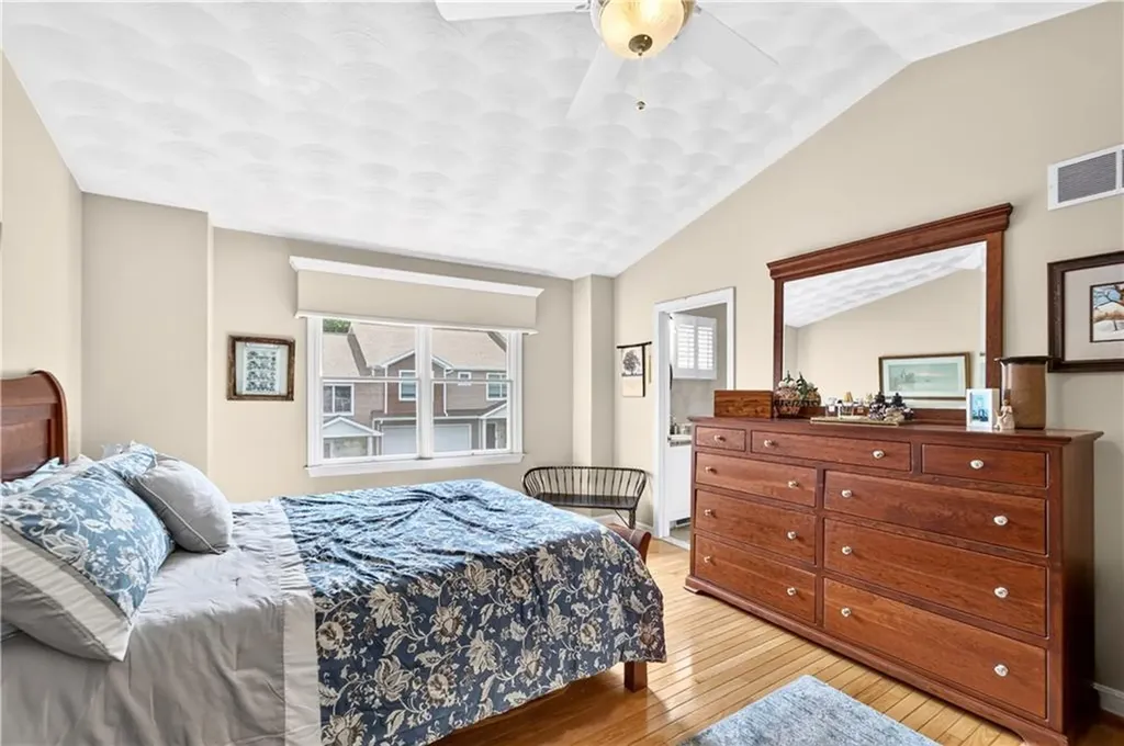 266 Scituate Avenue Cranston RI 02921