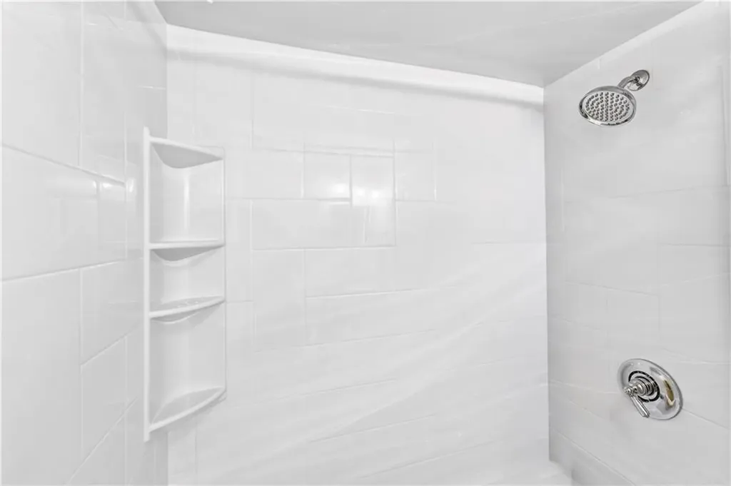 266 Scituate Avenue Cranston RI 02921