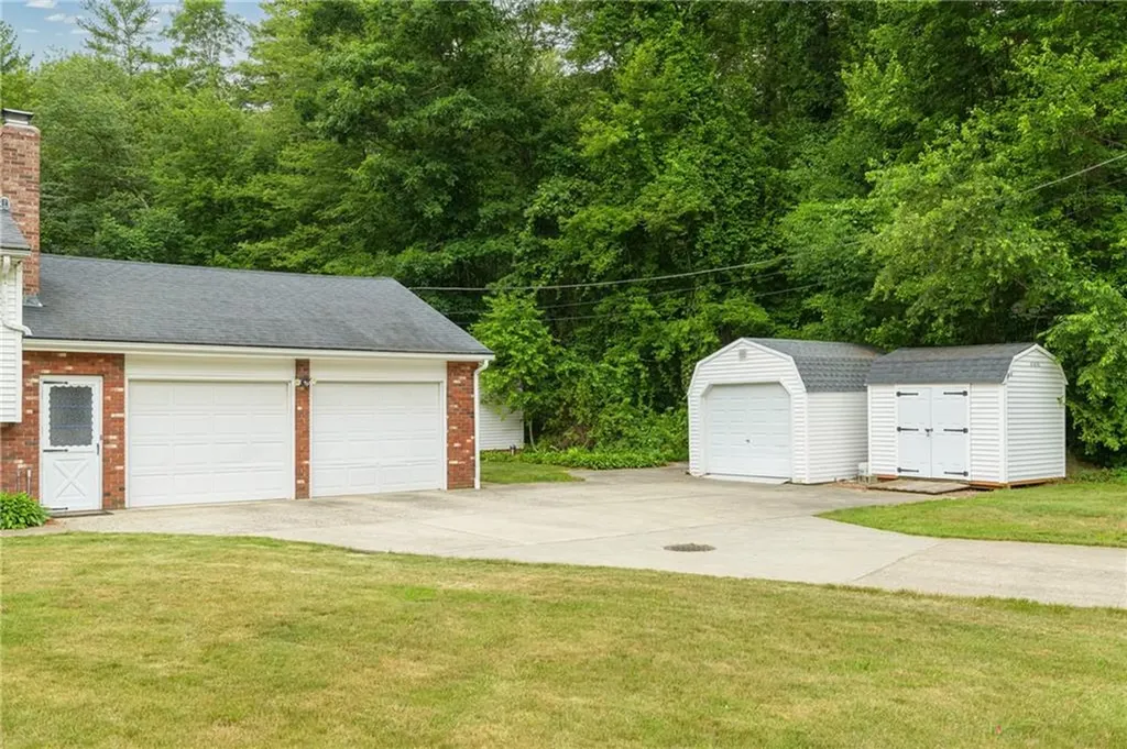 20 Harry L Andrews Road West Greenwich RI 02817