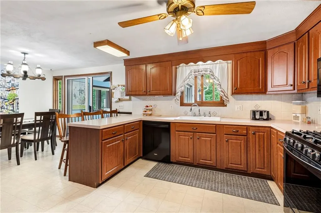 20 Harry L Andrews Road West Greenwich RI 02817