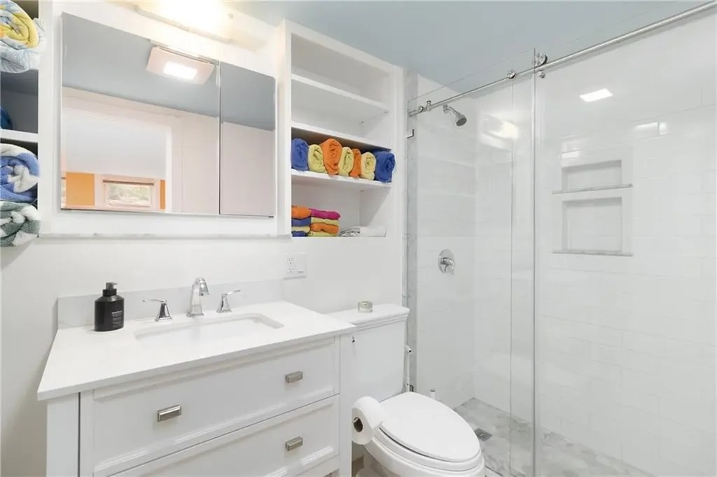 428 Gibbs Avenue Newport RI 02840