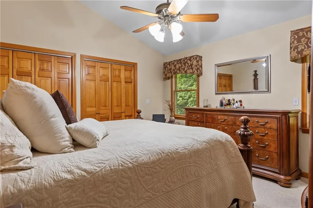 46 Canonchet Trail Cranston RI 02921