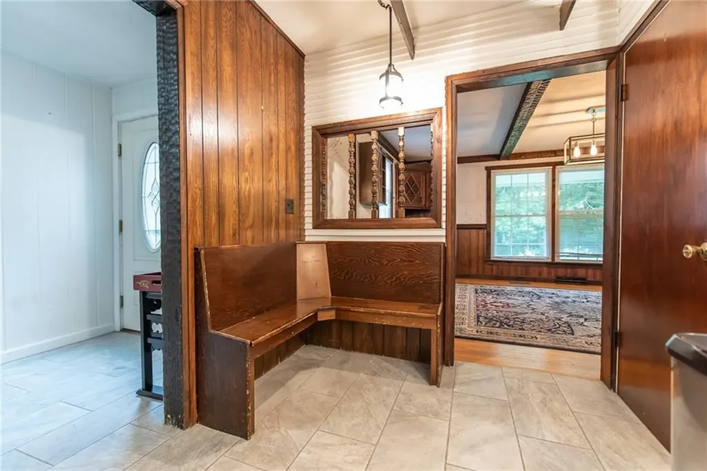 11 Paris Irons Road Glocester RI 02857