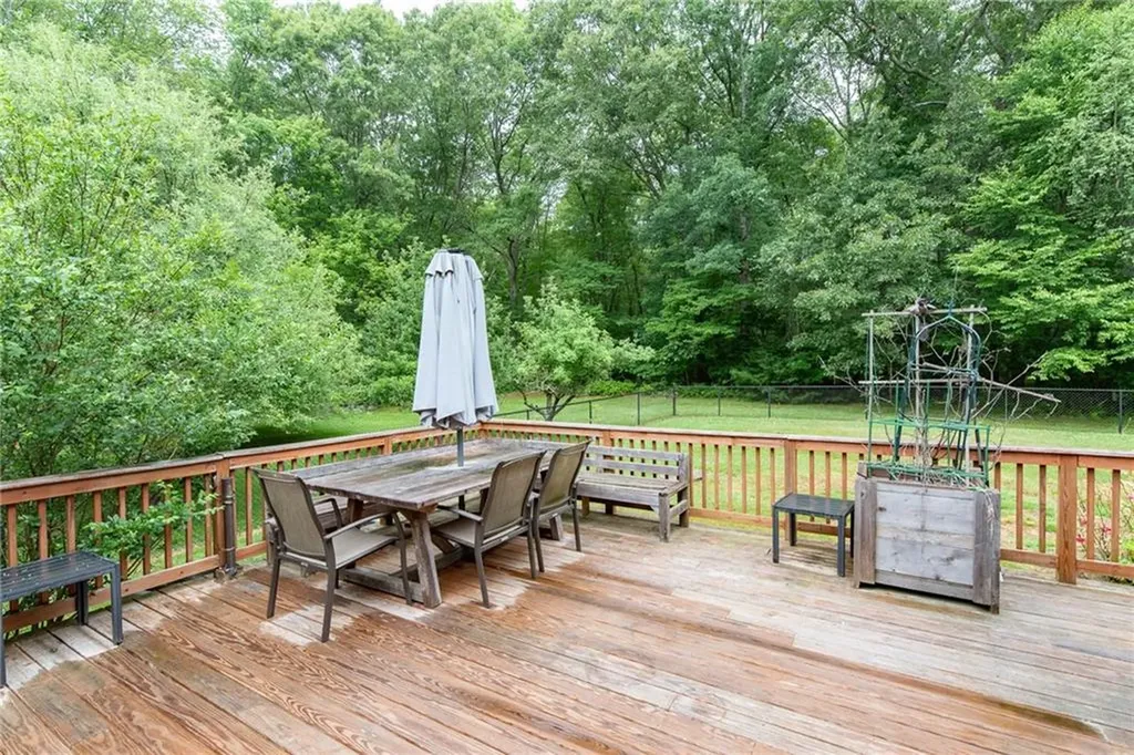 11 Paris Irons Road Glocester RI 02857