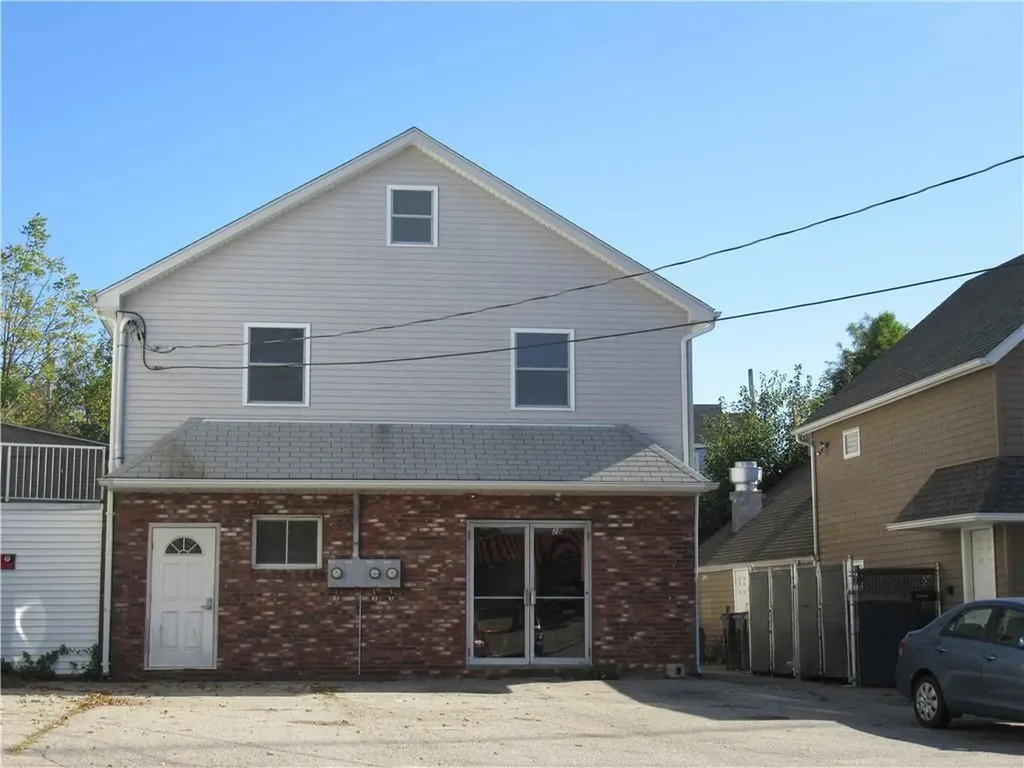 25 Railroad Avenue Westerly RI 02891