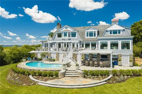 24 Stone Tower Lane Barrington RI 02806