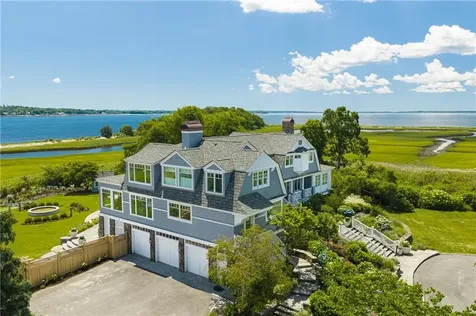 24 Stone Tower Lane Barrington RI 02806