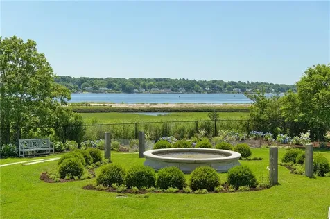 24 Stone Tower Lane Barrington RI 02806