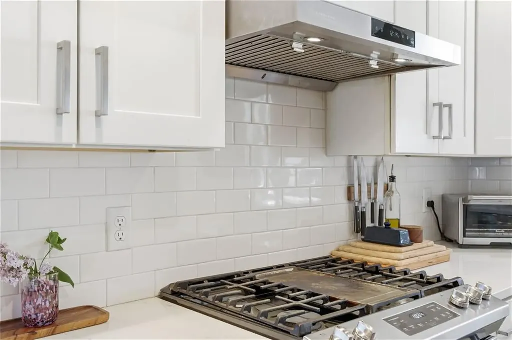 23 Dyer Street Warren RI 02885