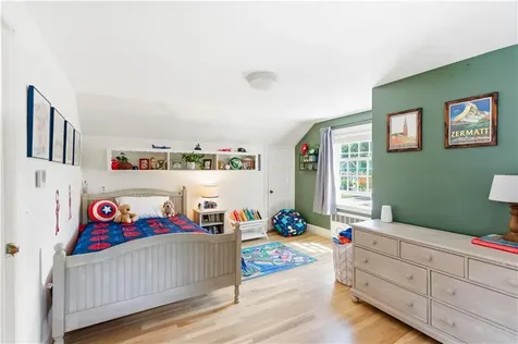 23 Dyer Street Warren RI 02885