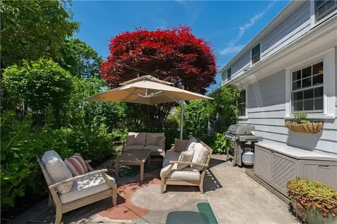 23 Dyer Street Warren RI 02885
