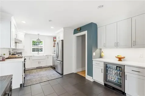 23 Dyer Street Warren RI 02885