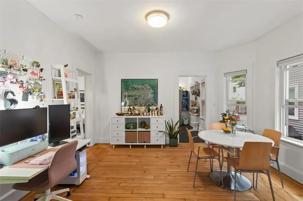 206 Rochambeau Avenue Providence RI 02906