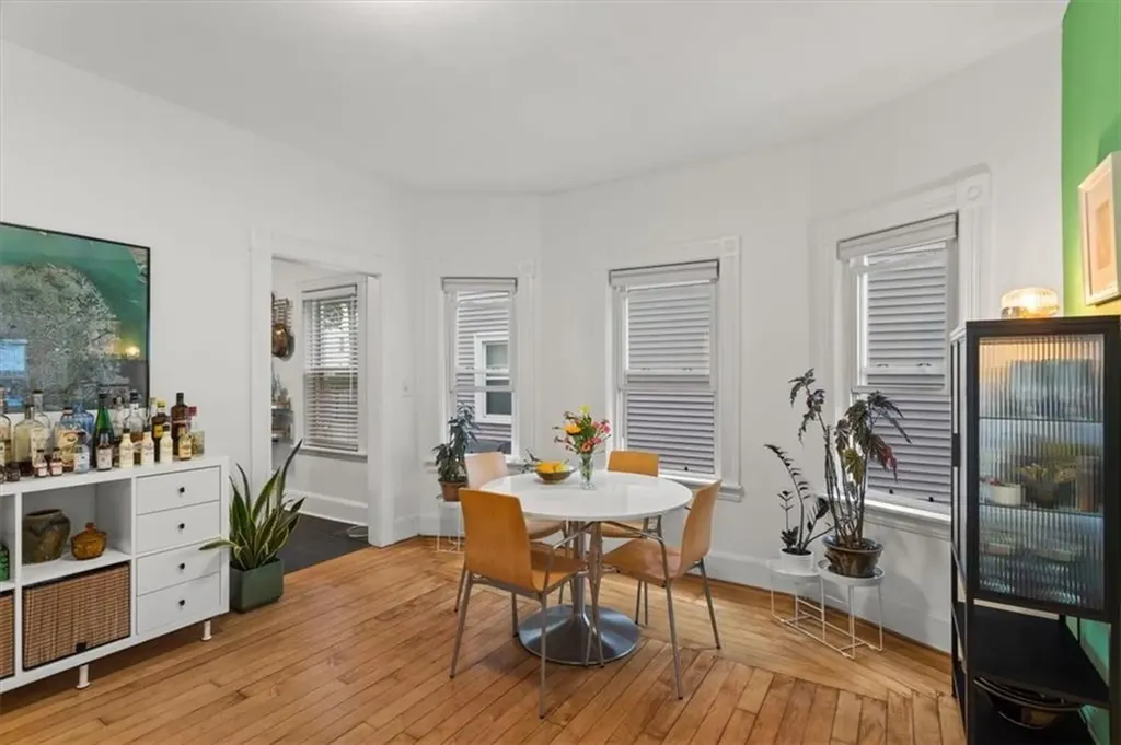 206 Rochambeau Avenue Providence RI 02906
