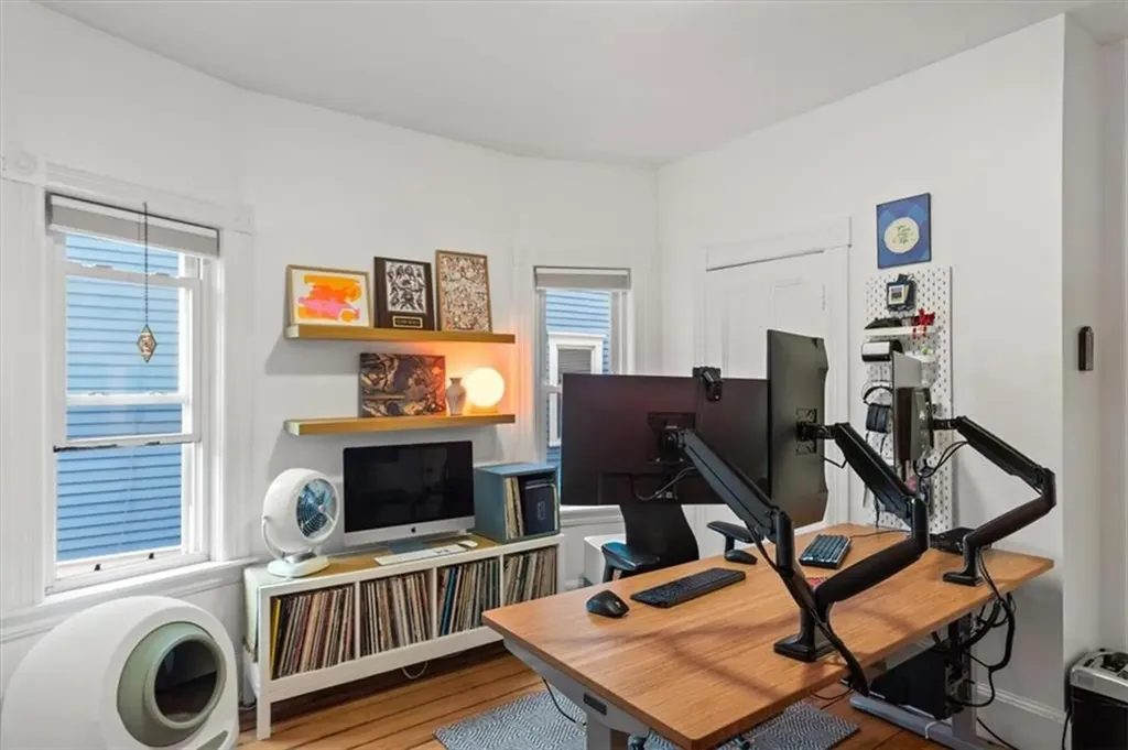 206 Rochambeau Avenue Providence RI 02906