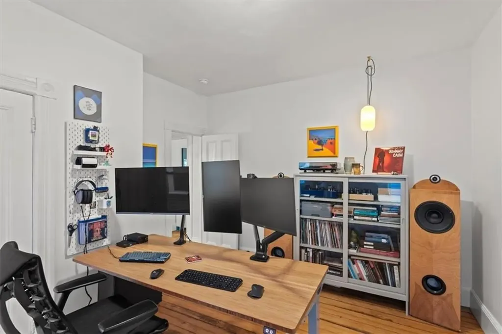 206 Rochambeau Avenue Providence RI 02906