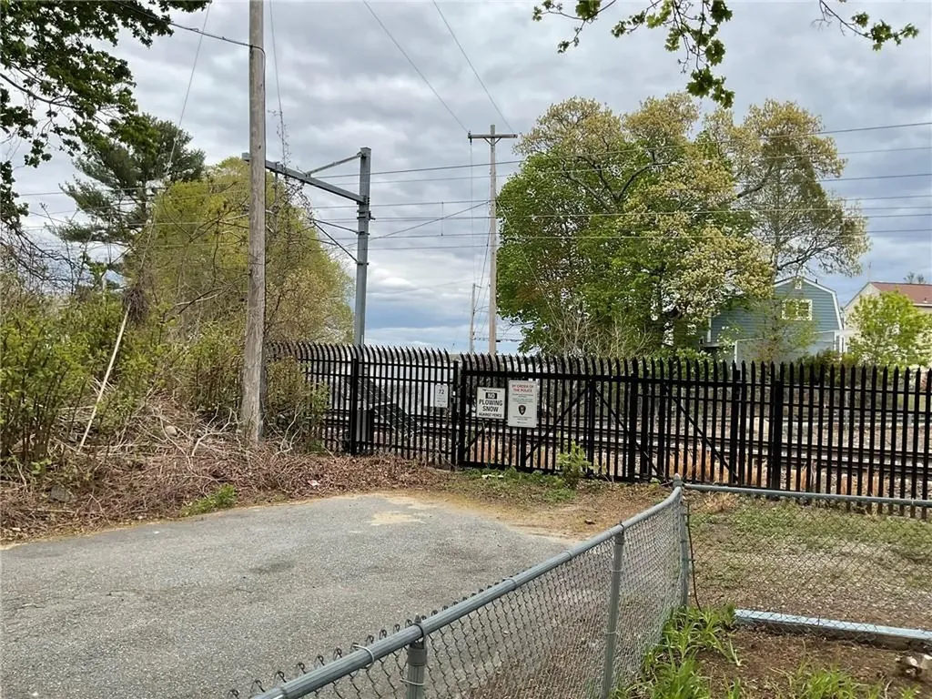 4196 Post Road Warwick RI 02818