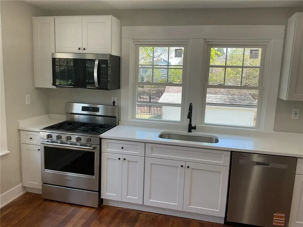4196 Post Road Warwick RI 02818