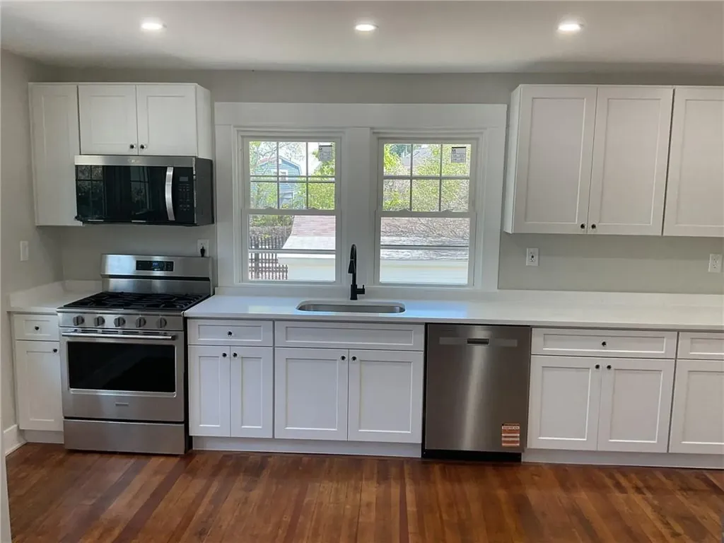 4196 Post Road Warwick RI 02818